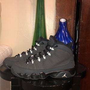 Jordan 9 size 4 1/2